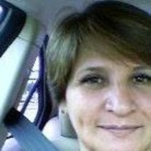 Meet your Posher, Claudia